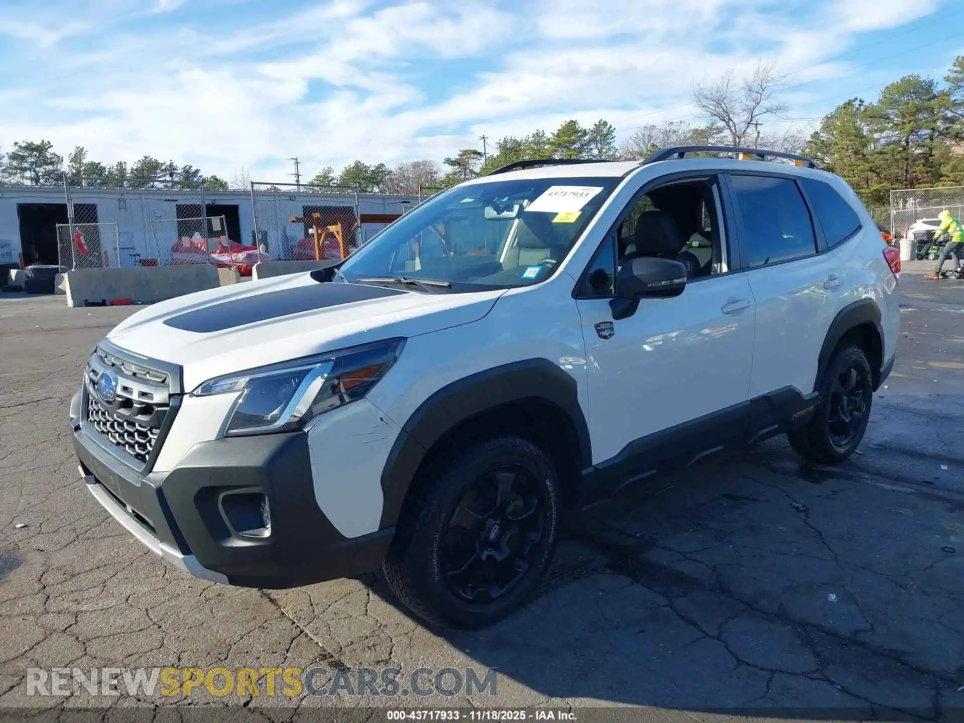 2 fotografías del automóvil dañado JF2SKAMC5PH406186 SUBARU FORESTER 2023