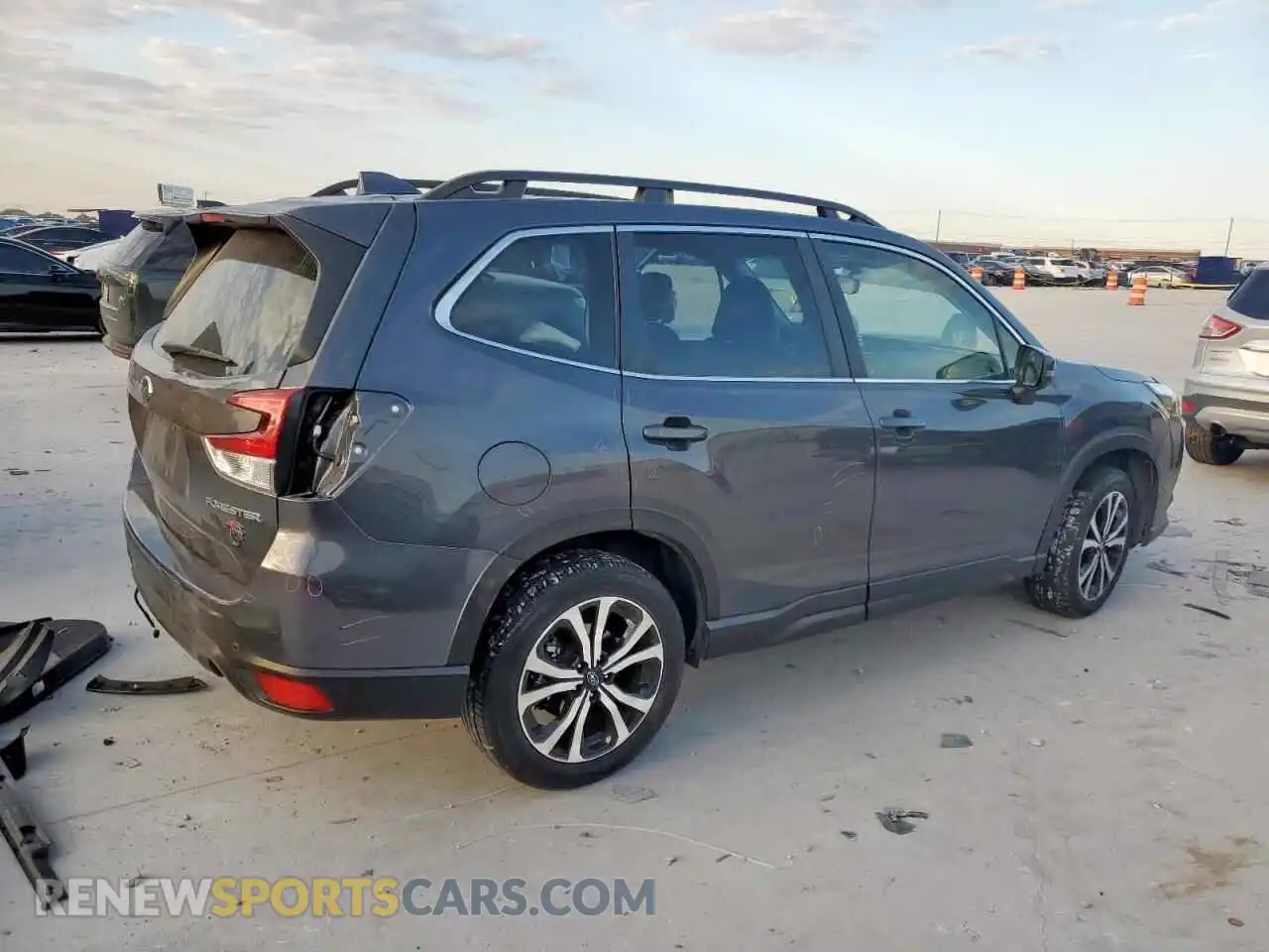 3 Photograph of a damaged car JF2SKAPC3PH481061 SUBARU FORESTER 2023