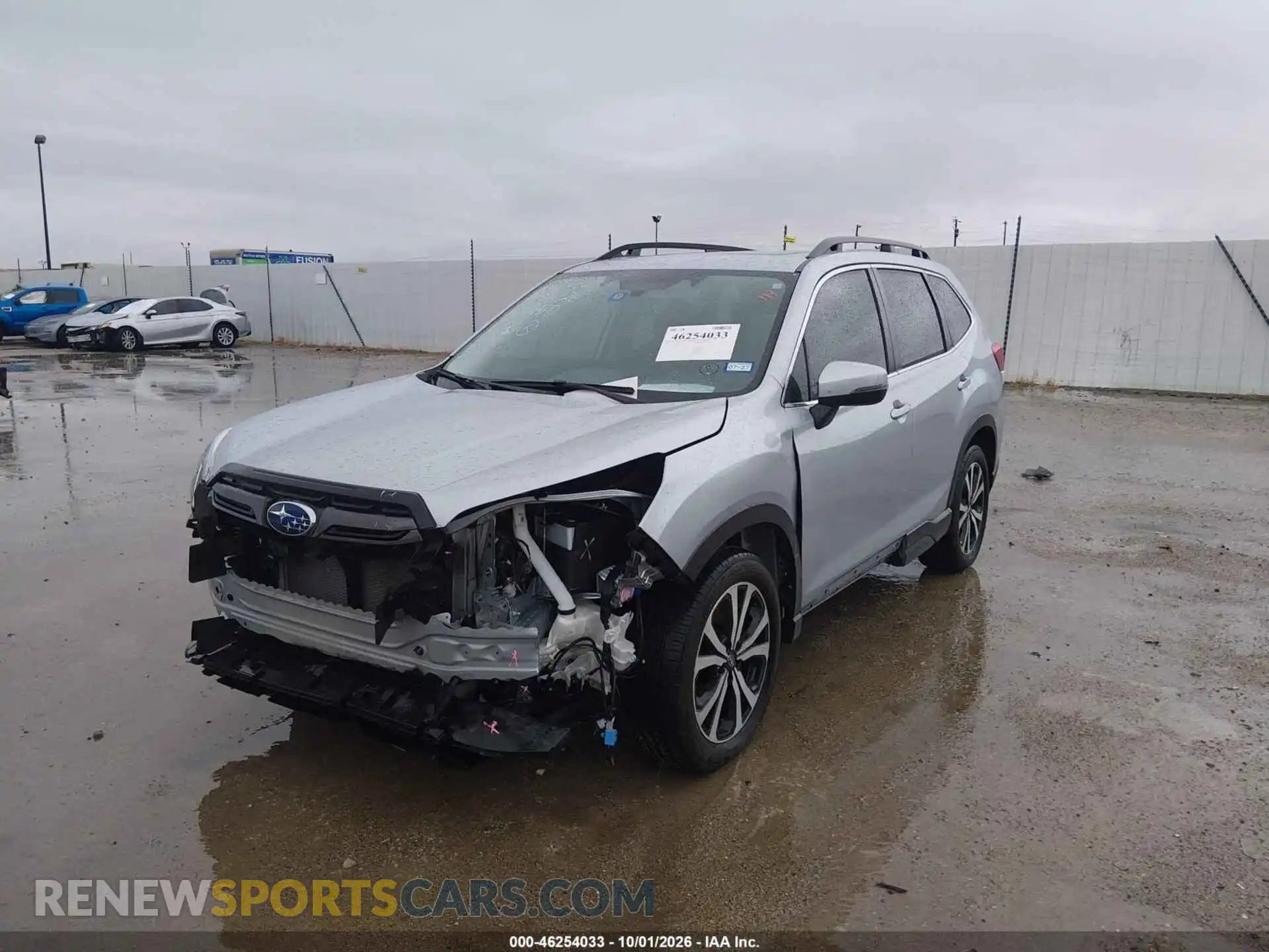 2 fotografías del automóvil dañado JF2SKAPC4PH487581 SUBARU FORESTER 2023