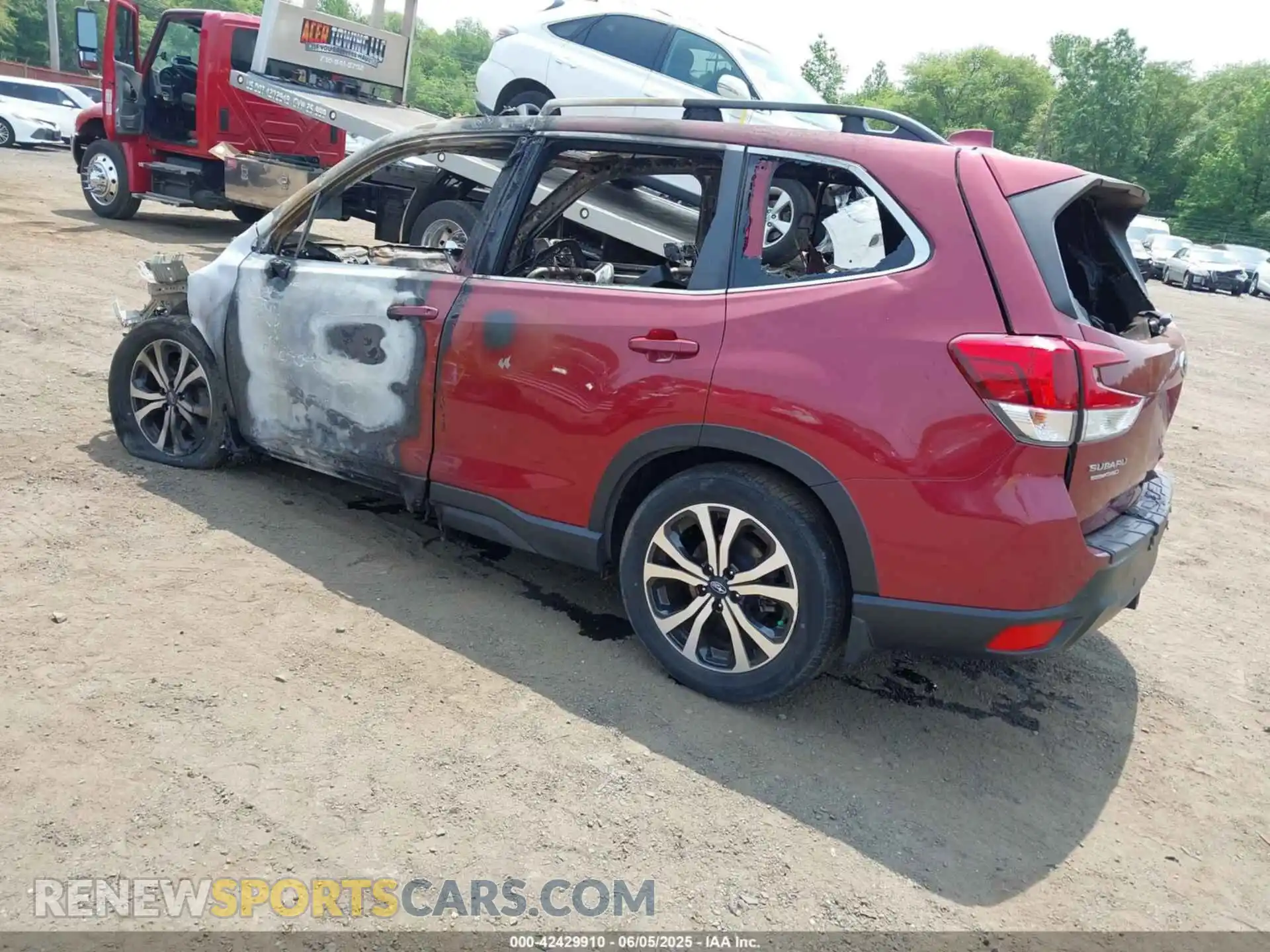 3 Photograph of a damaged car JF2SKAPC7PH401048 SUBARU FORESTER 2023