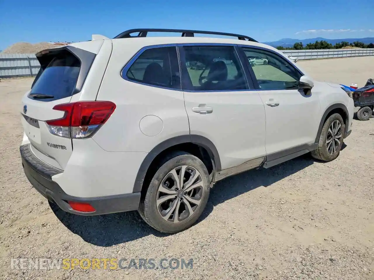 3 Photograph of a damaged car JF2SKAPC9PH491481 SUBARU FORESTER 2023