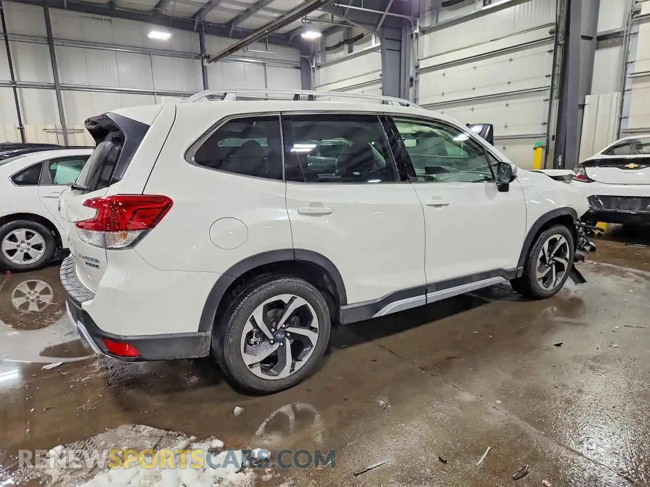 3 Photograph of a damaged car JF2SKARC2PH446301 SUBARU FORESTER 2023