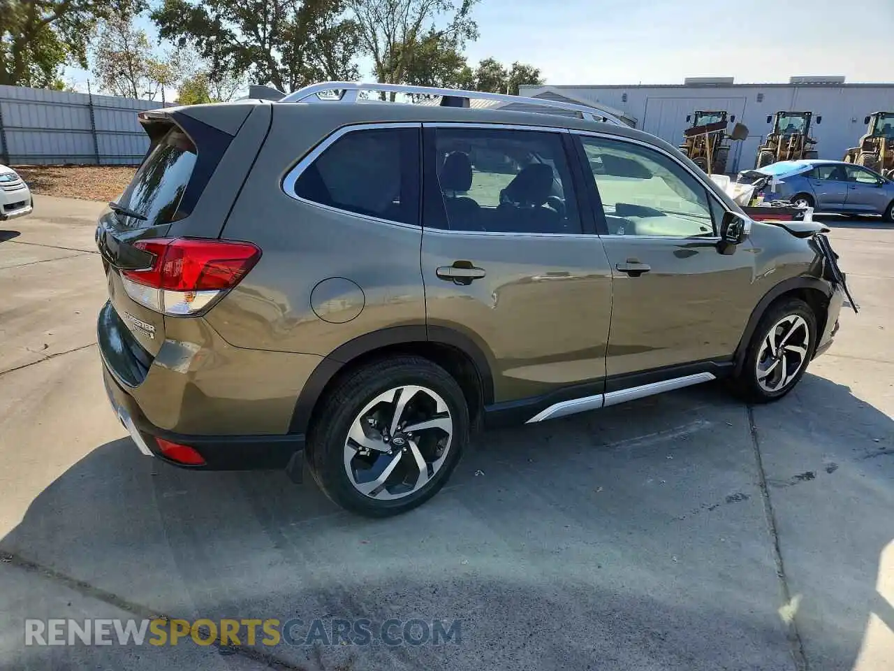 3 Photograph of a damaged car JF2SKARC6PH409624 SUBARU FORESTER 2023