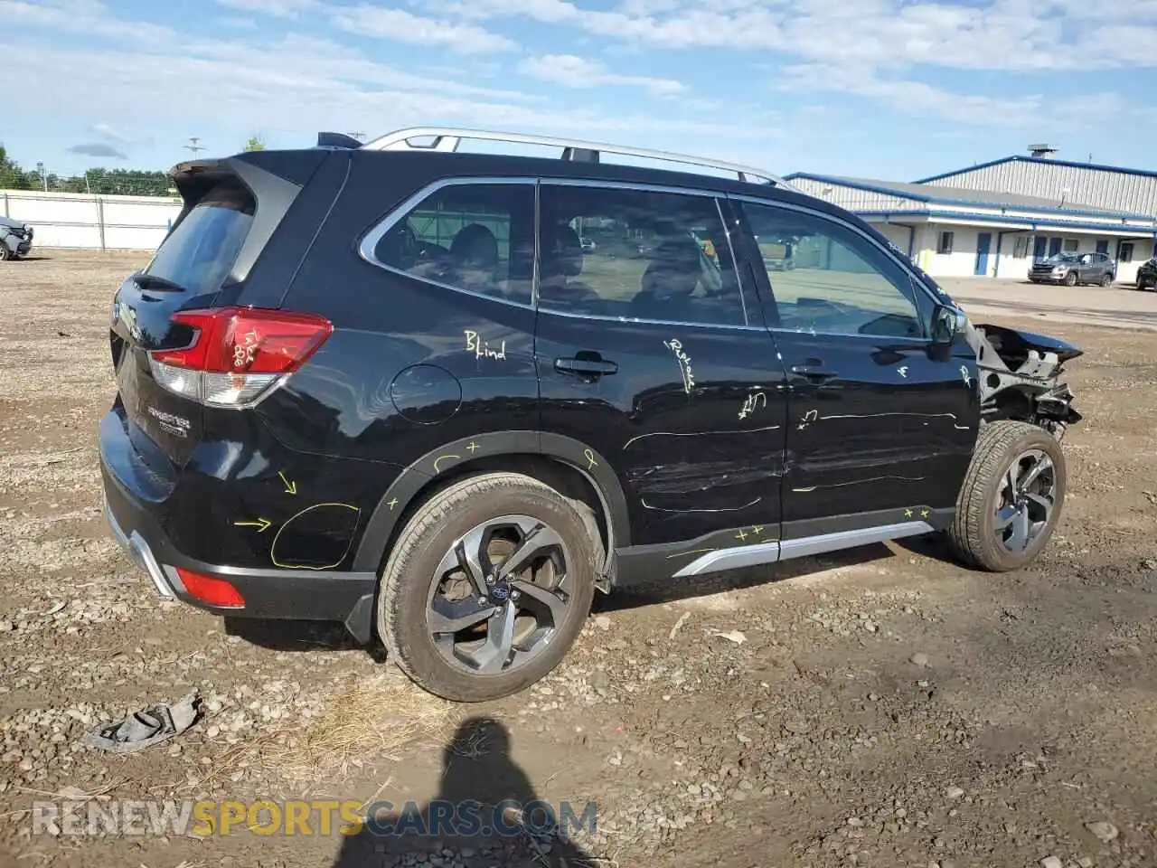 3 Photograph of a damaged car JF2SKARC7PH544014 SUBARU FORESTER 2023