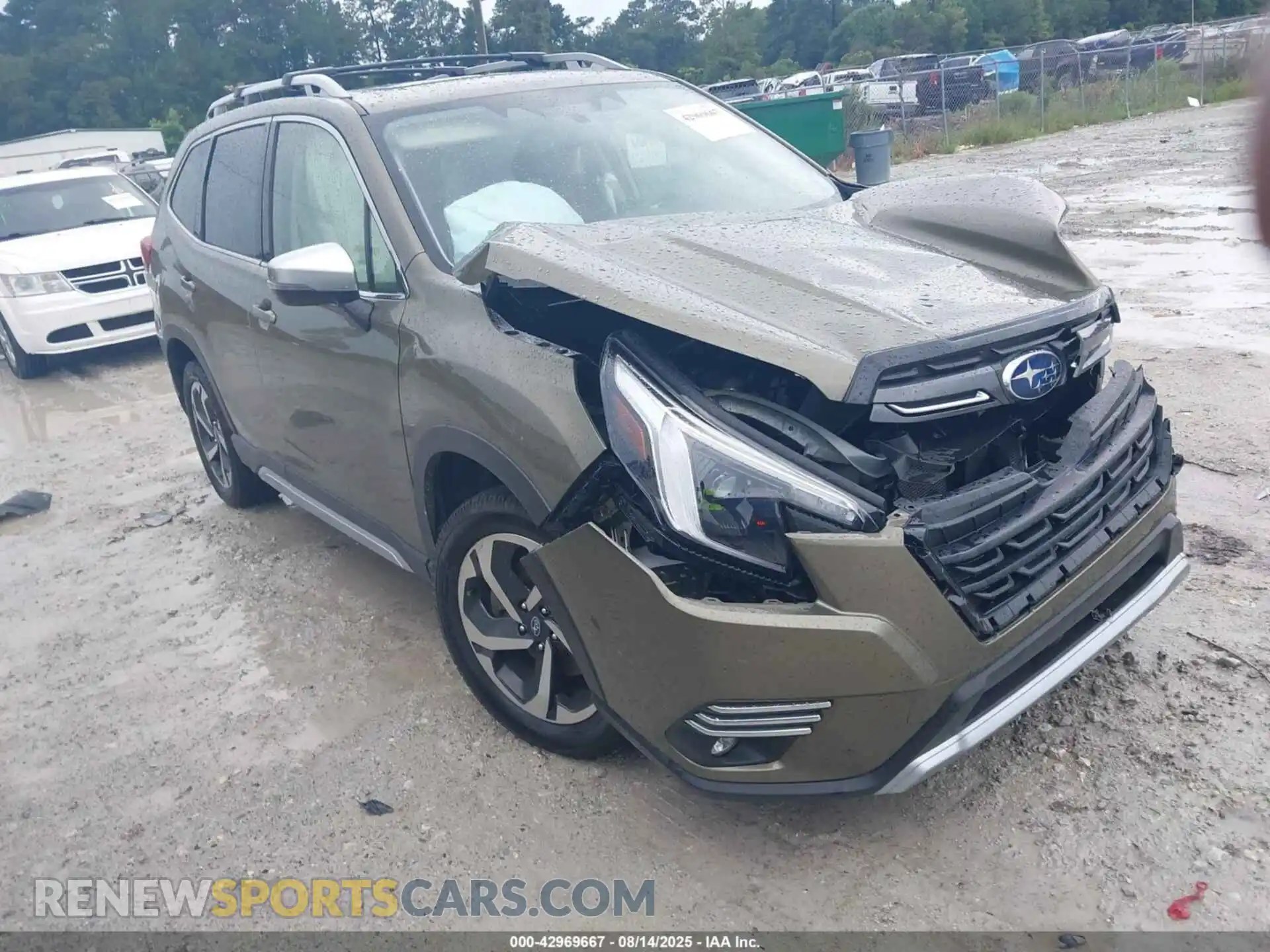 1 Photograph of a damaged car JF2SKARC8PH400939 SUBARU FORESTER 2023