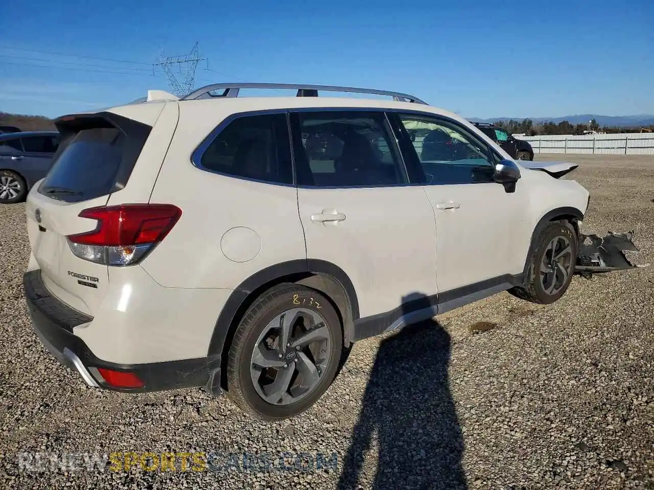 3 Photograph of a damaged car JF2SKARC8PH473048 SUBARU FORESTER 2023