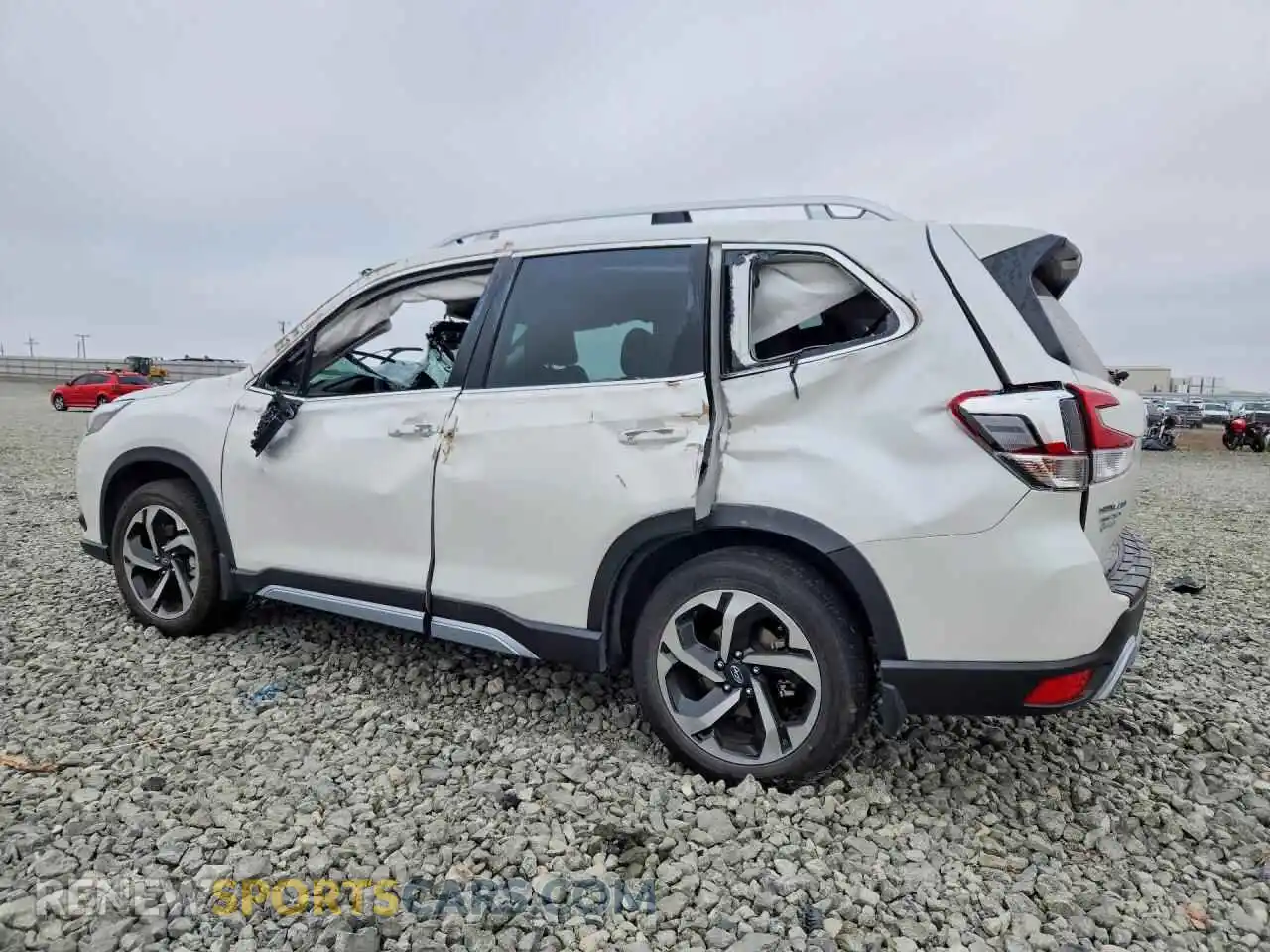 2 Фотография поврежденного автомобиля JF2SKARCXPH404300 SUBARU FORESTER 2023