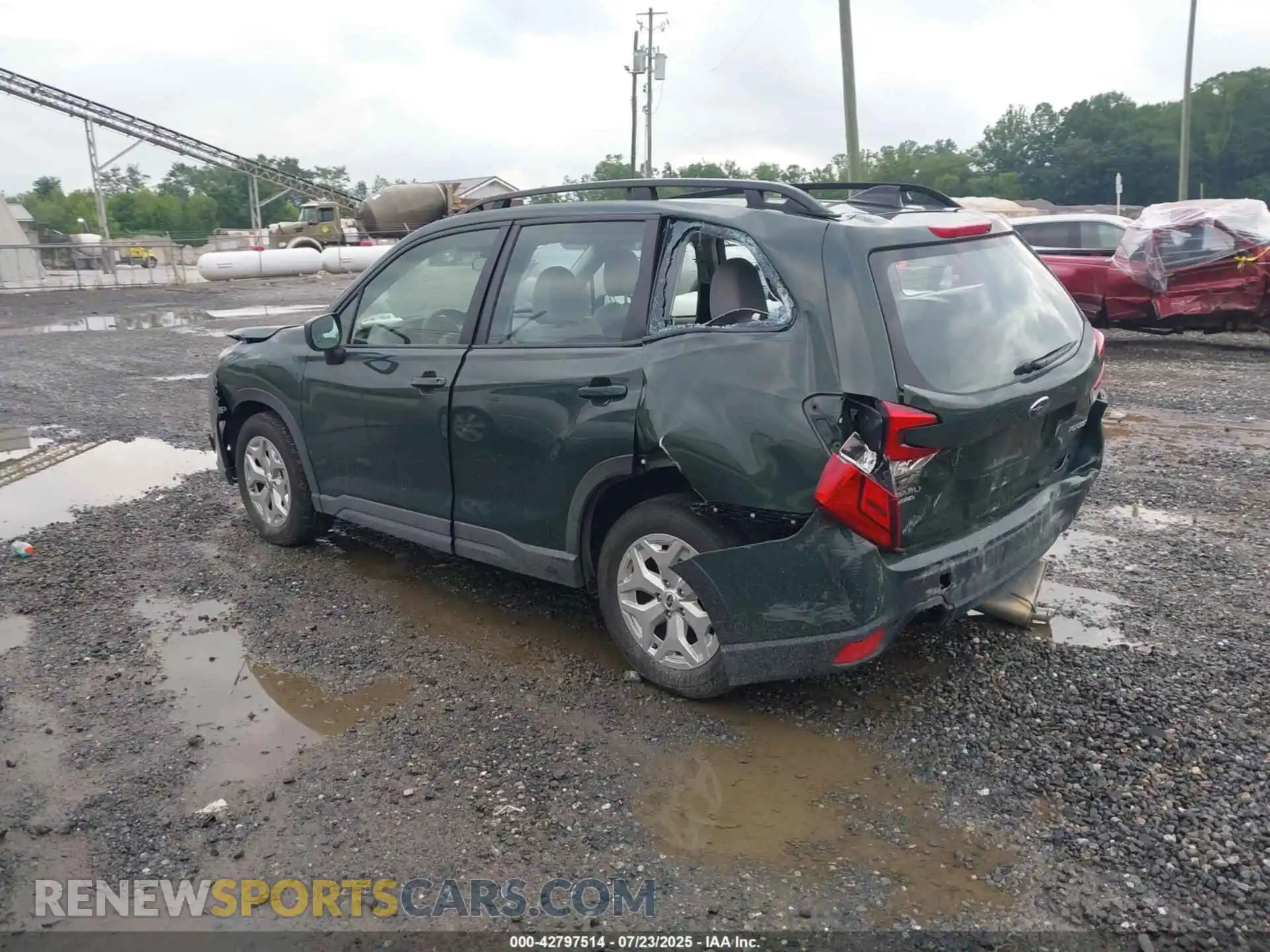 3 Фотография поврежденного автомобиля JF2SKABC8RH504473 SUBARU FORESTER 2024