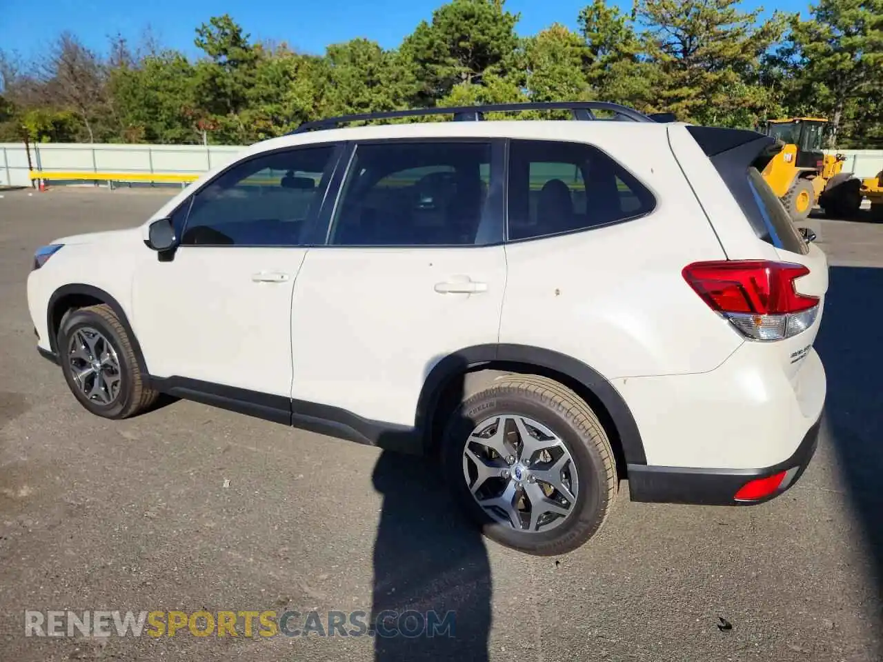2 Фотография поврежденного автомобиля JF2SKACC2RH406067 SUBARU FORESTER 2024