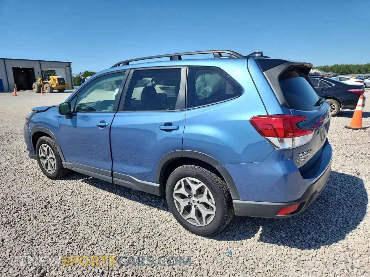 2 fotografías del automóvil dañado JF2SKACC6RH454185 SUBARU FORESTER 2024
