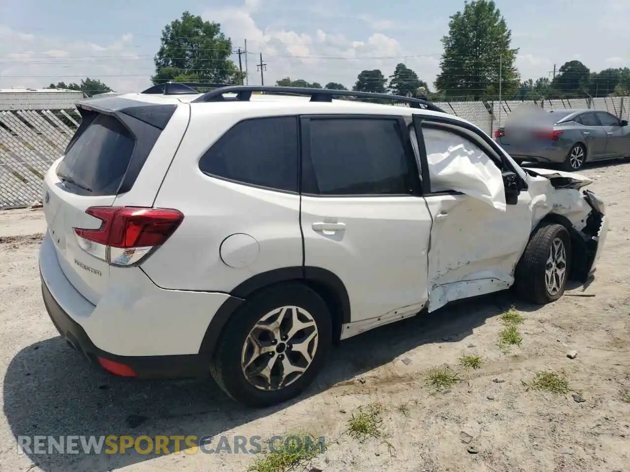 3 Photograph of a damaged car JF2SKACC8RH491500 SUBARU FORESTER 2024