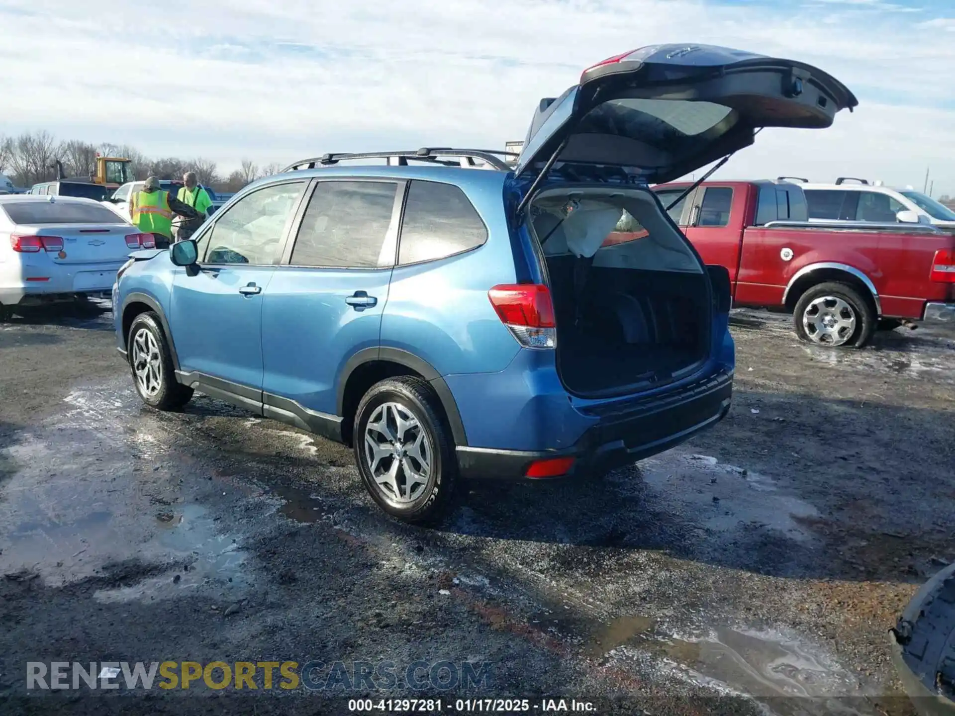 3 Photograph of a damaged car JF2SKACC8RH516301 SUBARU FORESTER 2024