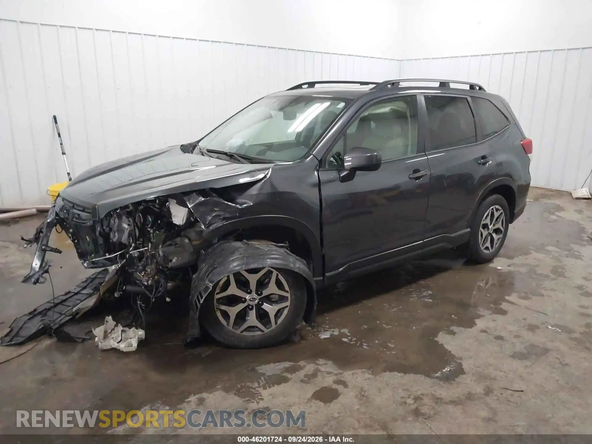 2 fotografías del automóvil dañado JF2SKADC3RH449301 SUBARU FORESTER 2024