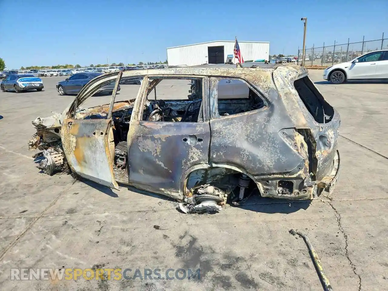 2 Фотография поврежденного автомобиля JF2SKADC9RH435242 SUBARU FORESTER 2024