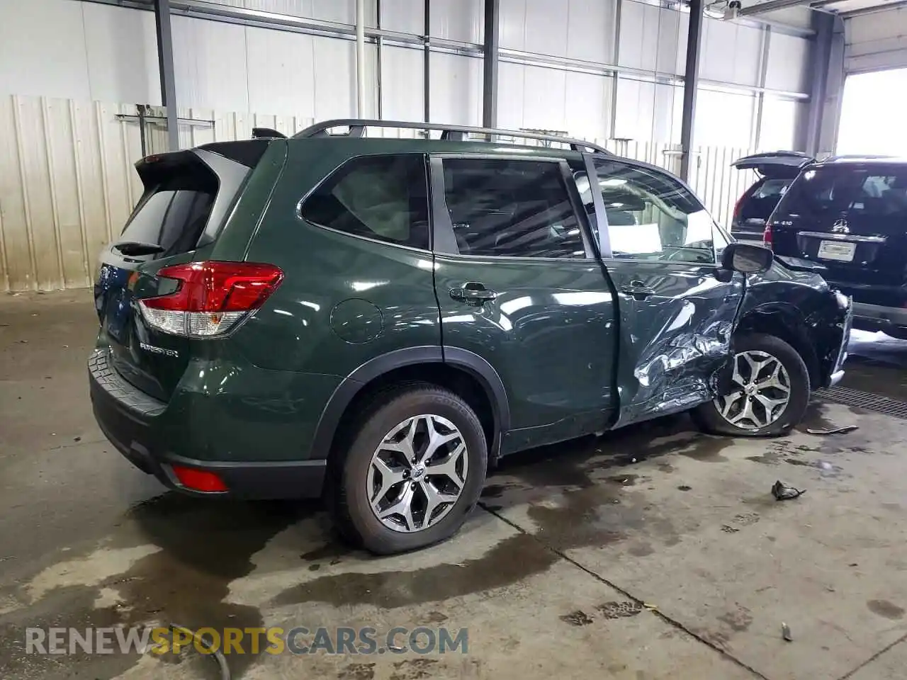3 Photograph of a damaged car JF2SKADC9RH513308 SUBARU FORESTER 2024
