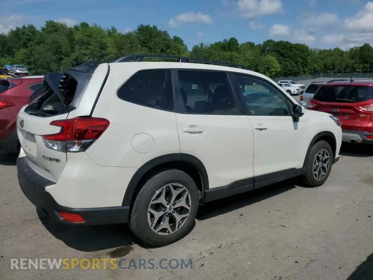 3 Photograph of a damaged car JF2SKADCXRH509347 SUBARU FORESTER 2024