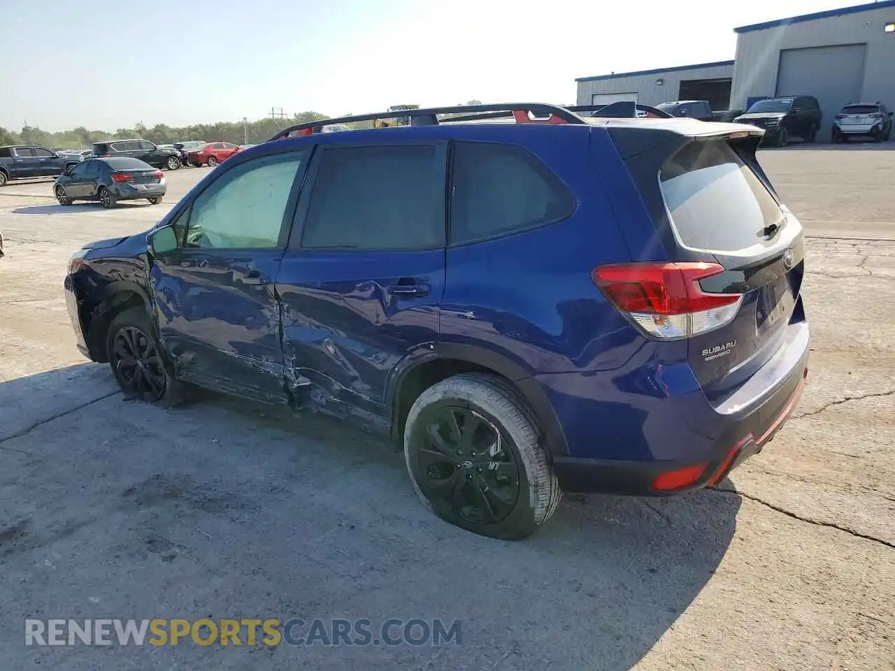 2 Фотография поврежденного автомобиля JF2SKAEC1RH482201 SUBARU FORESTER 2024