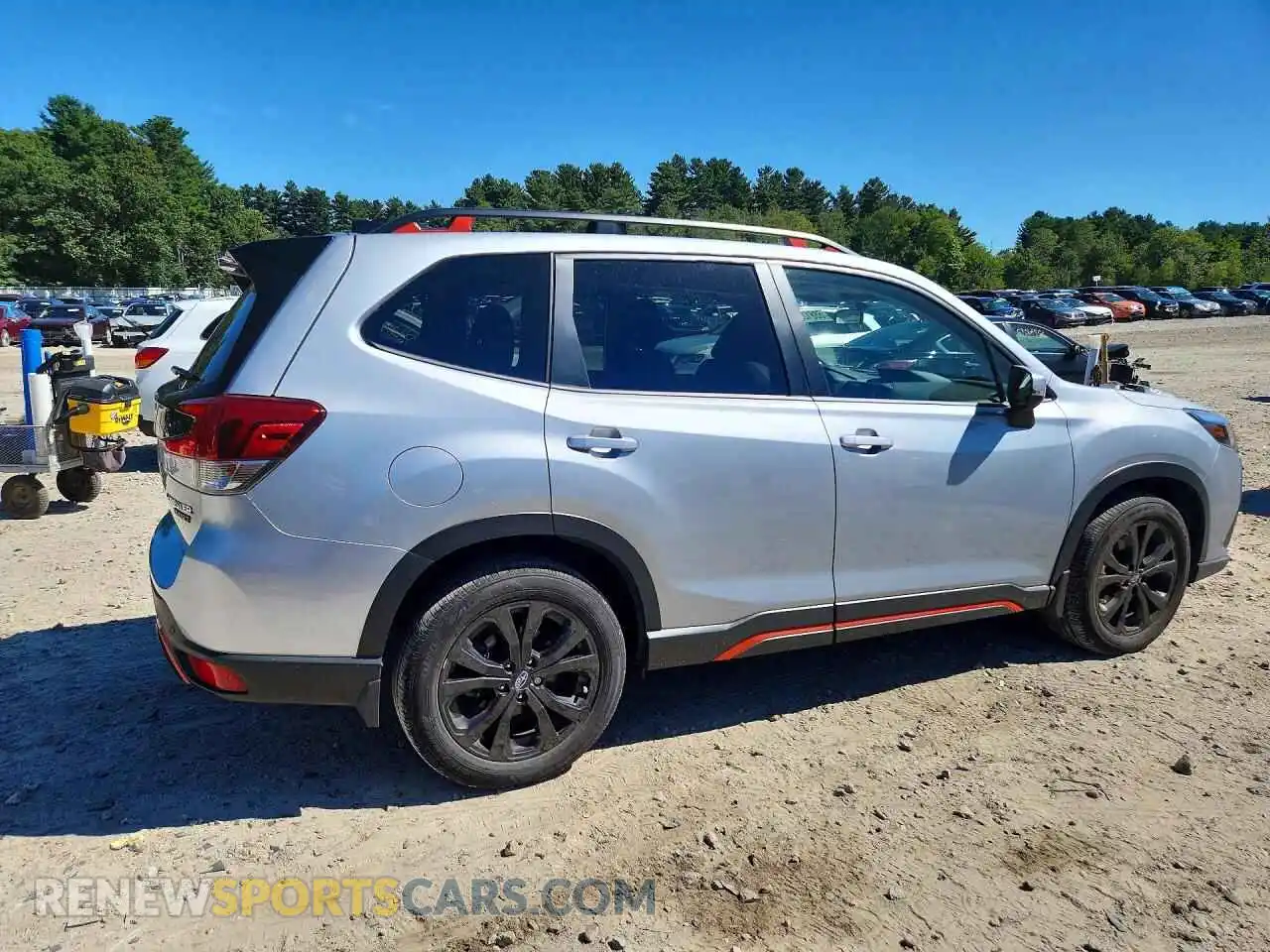 3 Фотография поврежденного автомобиля JF2SKAGC8RH488400 SUBARU FORESTER 2024