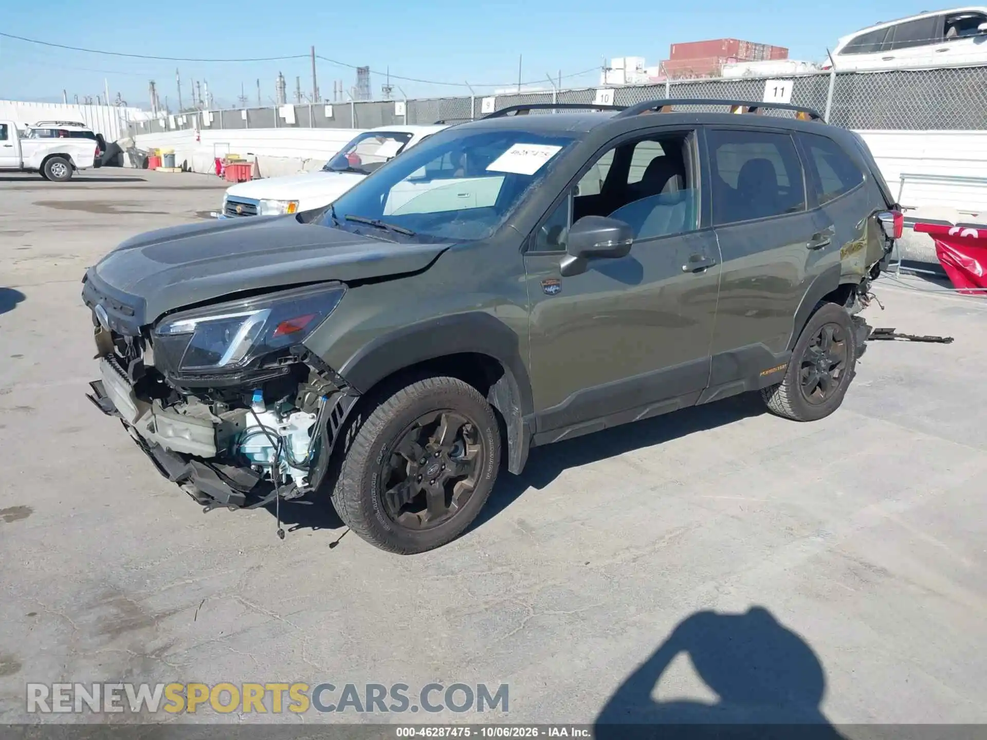 2 Фотография поврежденного автомобиля JF2SKAJC1RH529202 SUBARU FORESTER 2024