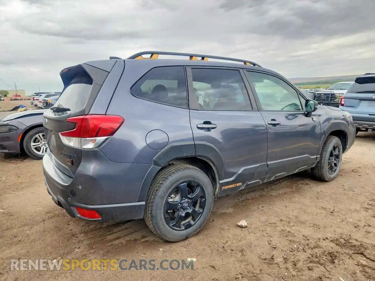 3 fotografías del automóvil dañado JF2SKAJC3RH511381 SUBARU FORESTER 2024