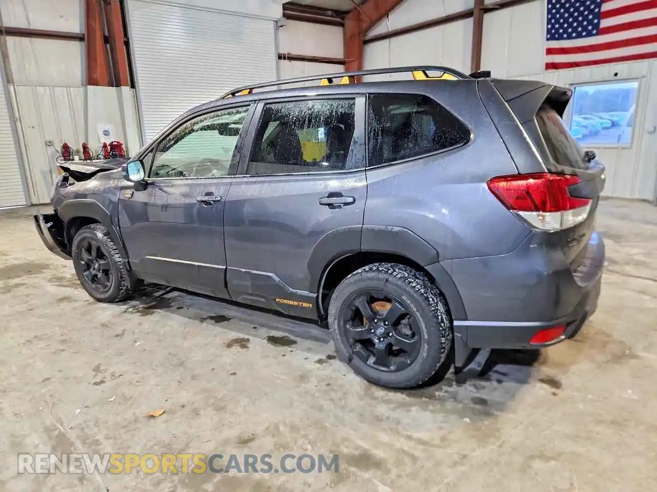 2 fotografías del automóvil dañado JF2SKAJC4RH484692 SUBARU FORESTER 2024