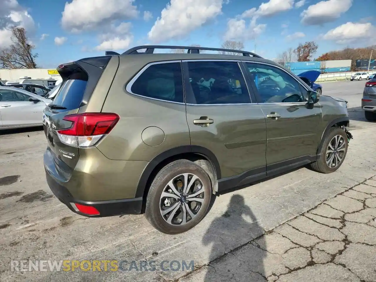 3 Photograph of a damaged car JF2SKALC1RH435107 SUBARU FORESTER 2024