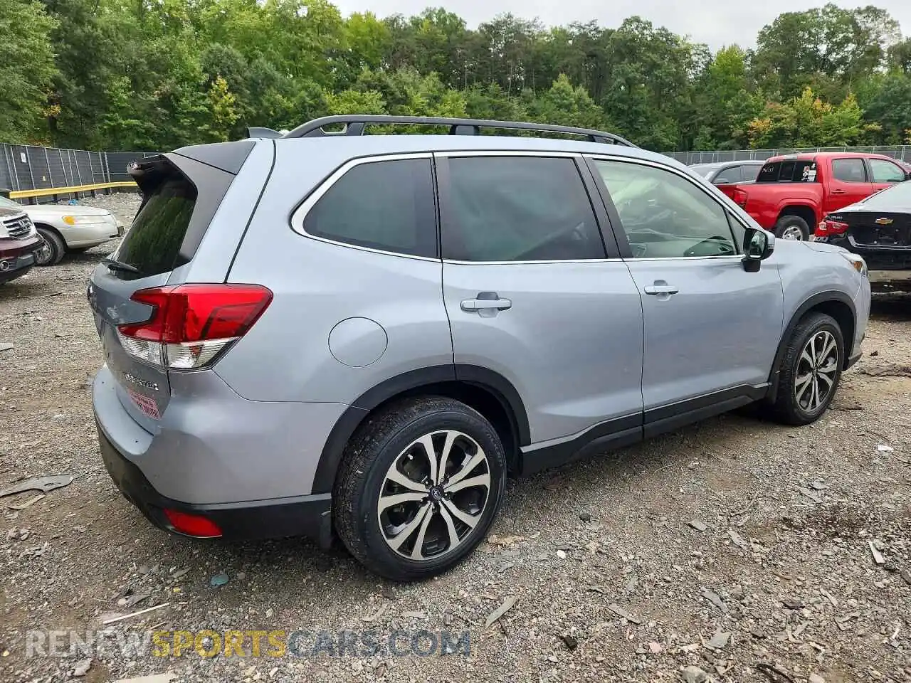 3 Photograph of a damaged car JF2SKALC4RH401761 SUBARU FORESTER 2024