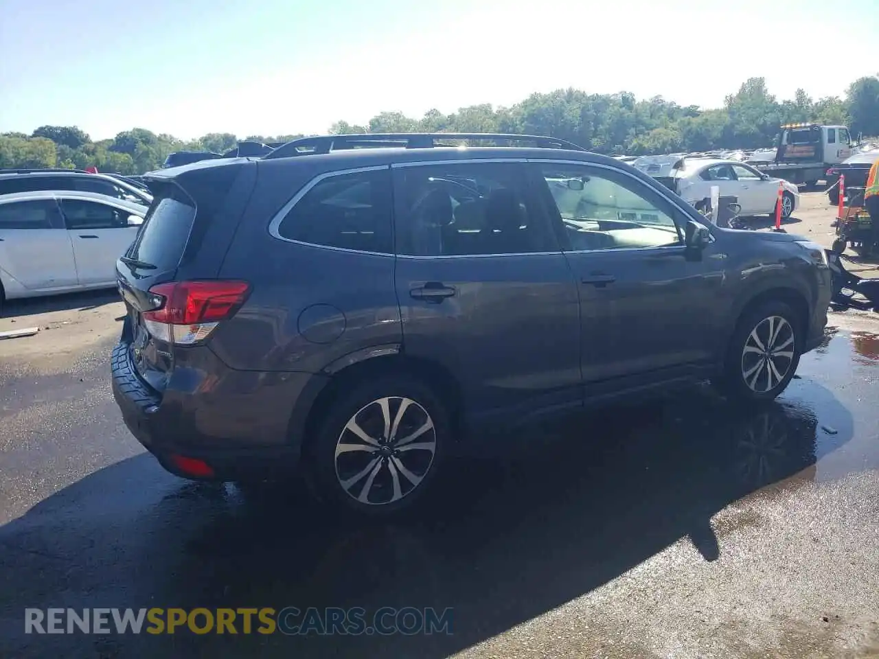 3 Photograph of a damaged car JF2SKALC5RH432100 SUBARU FORESTER 2024
