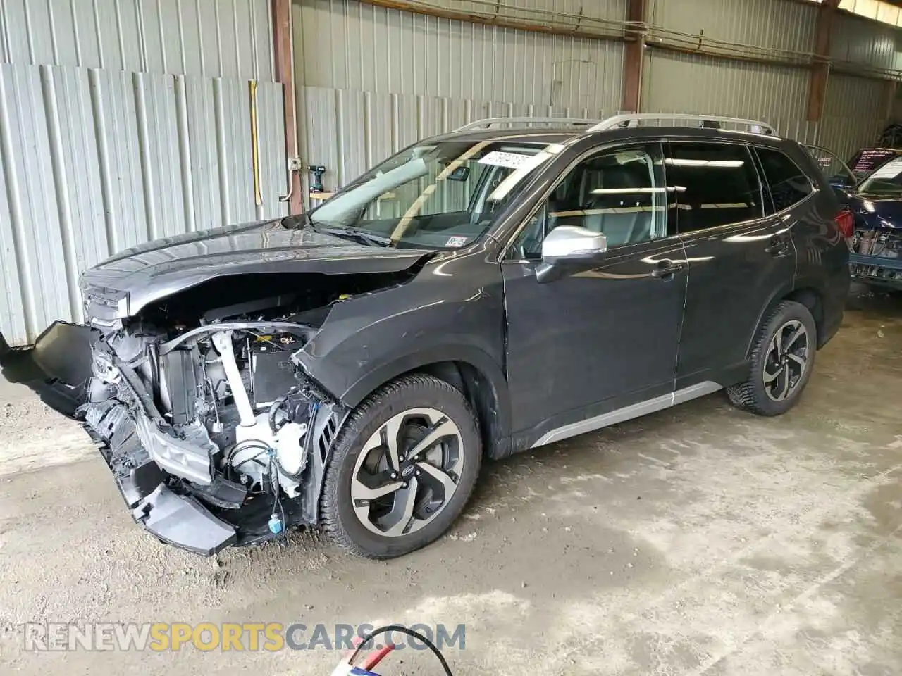 1 Фотография поврежденного автомобиля JF2SKAMC0RH404235 SUBARU FORESTER 2024