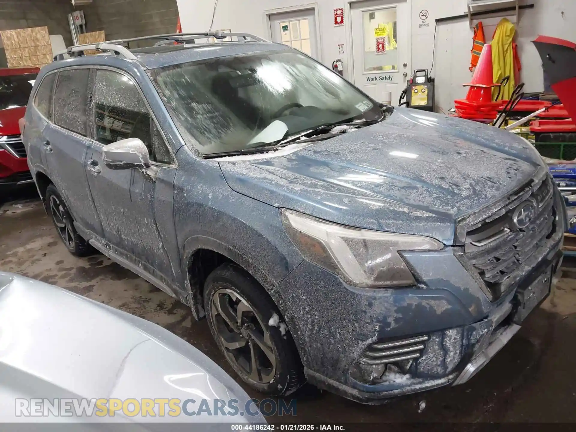 1 Photograph of a damaged car JF2SKAMC2RH470611 SUBARU FORESTER 2024
