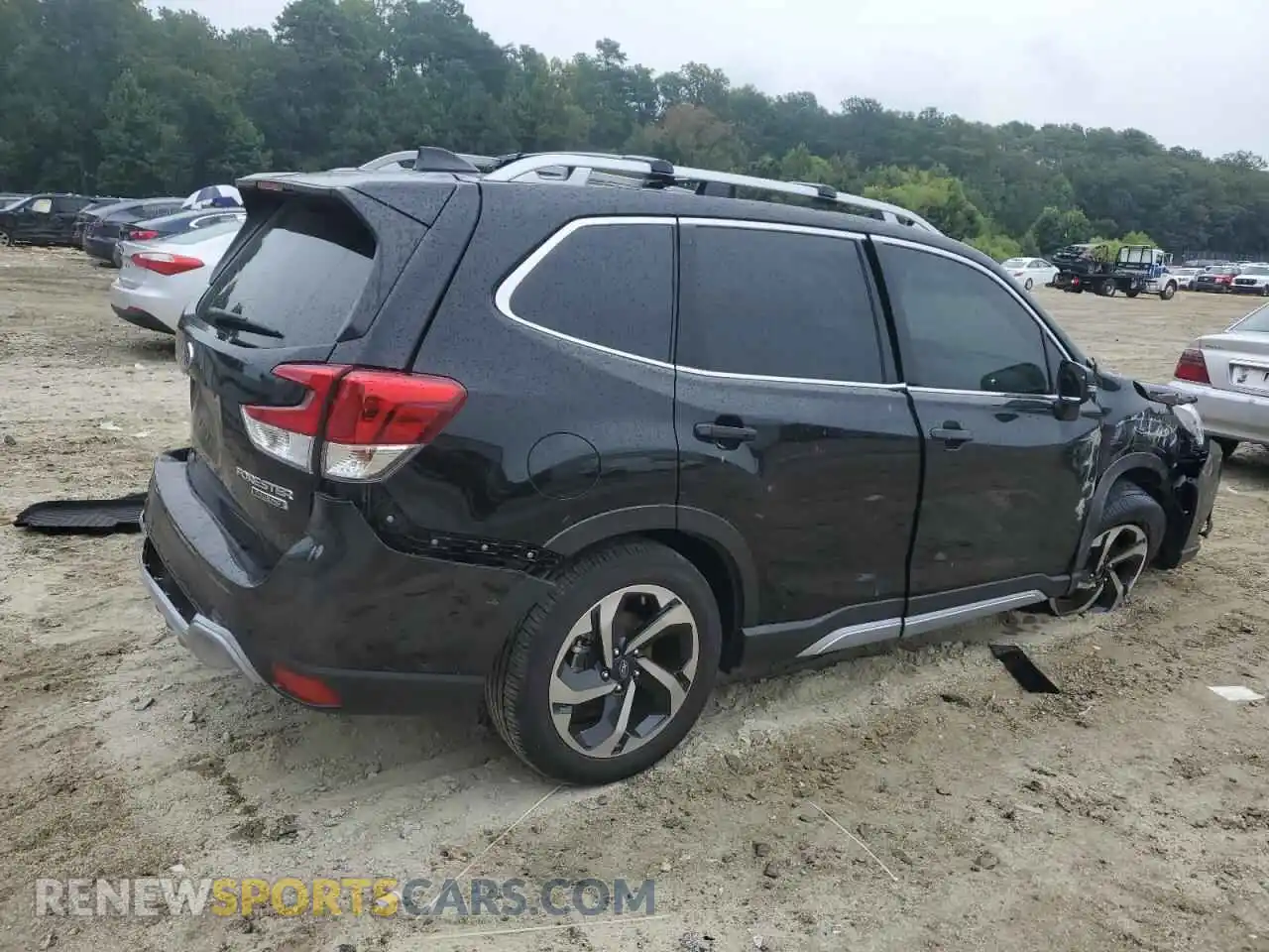 3 Photograph of a damaged car JF2SKAMC3RH404102 SUBARU FORESTER 2024