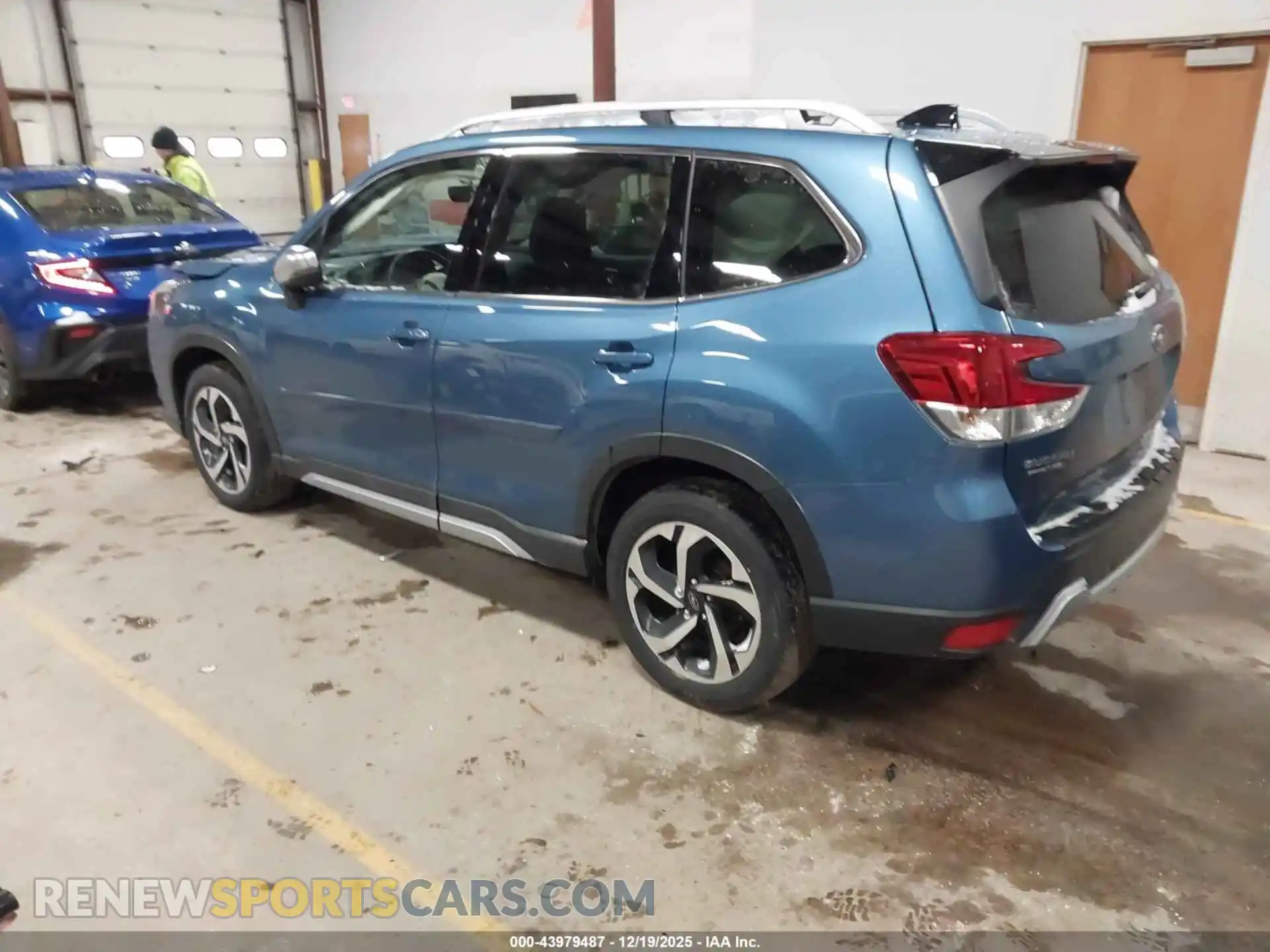 3 Photograph of a damaged car JF2SKAMCXRH508828 SUBARU FORESTER 2024