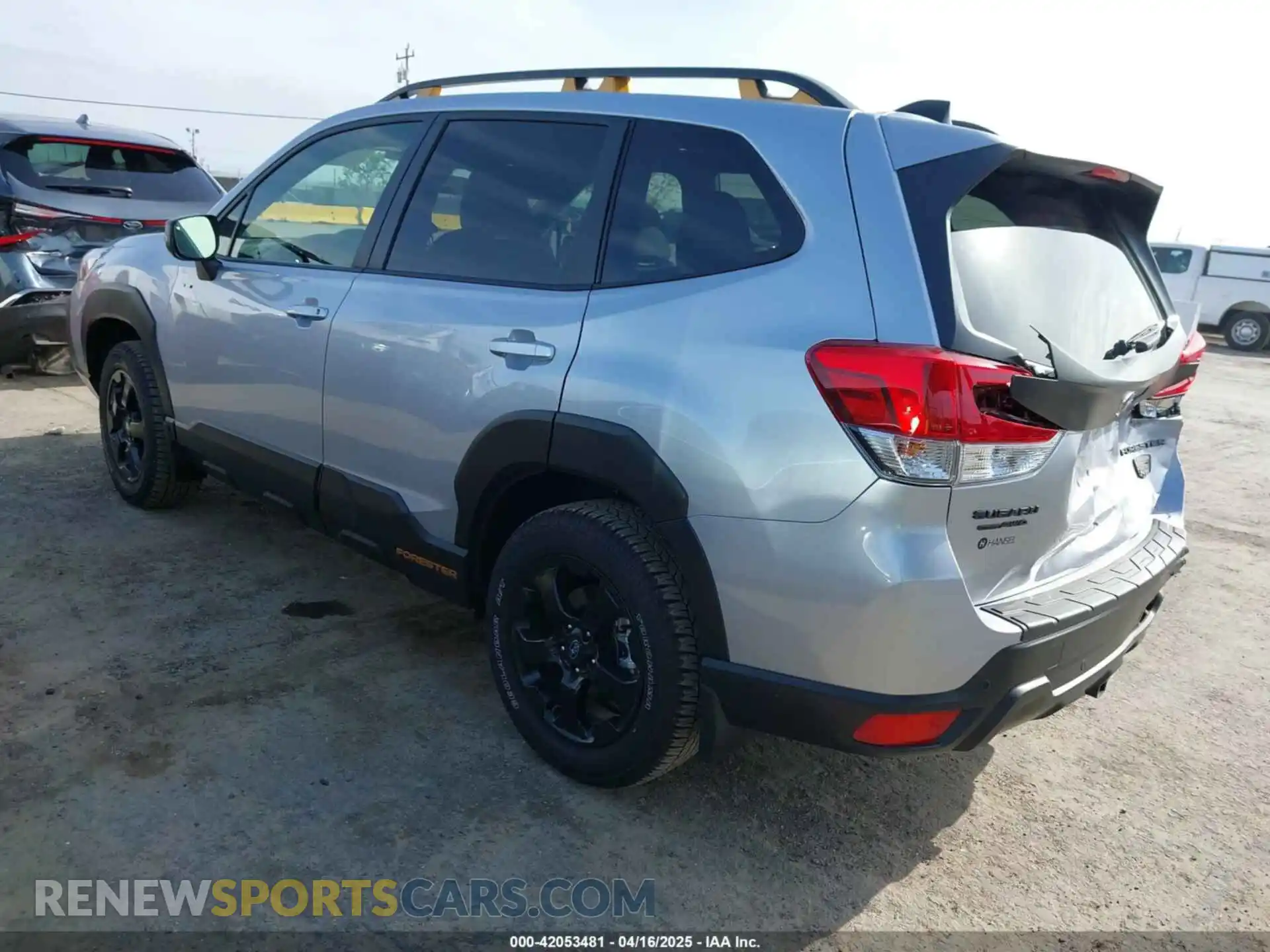 3 Photograph of a damaged car JF2SKAJC5SH401079 SUBARU FORESTER 2025