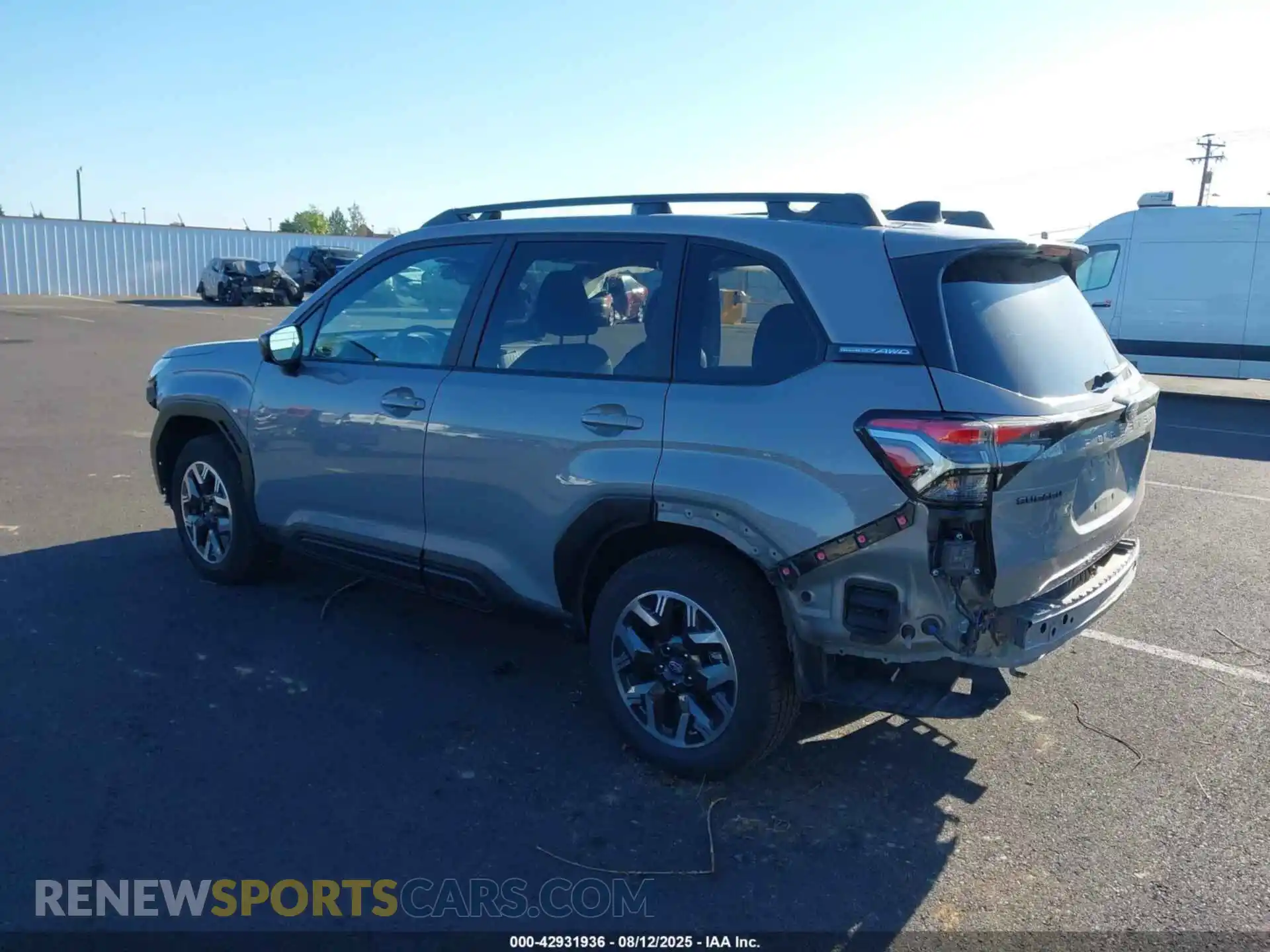 3 Photograph of a damaged car JF2SLDDC1SH530320 SUBARU FORESTER 2025