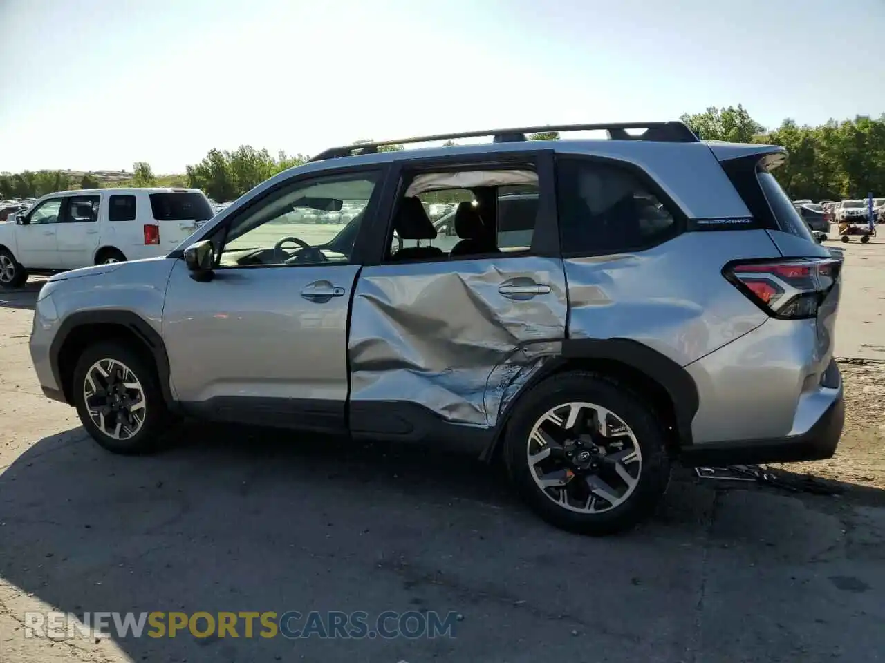 2 Photograph of a damaged car JF2SLDDC2SH440688 SUBARU FORESTER 2025