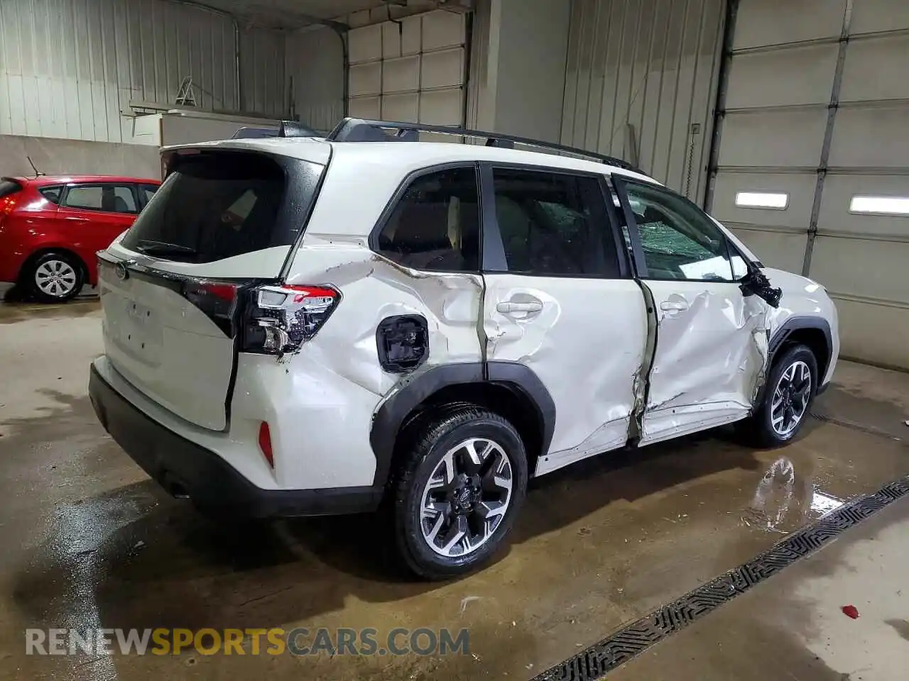 3 Photograph of a damaged car JF2SLDDC3SH532330 SUBARU FORESTER 2025