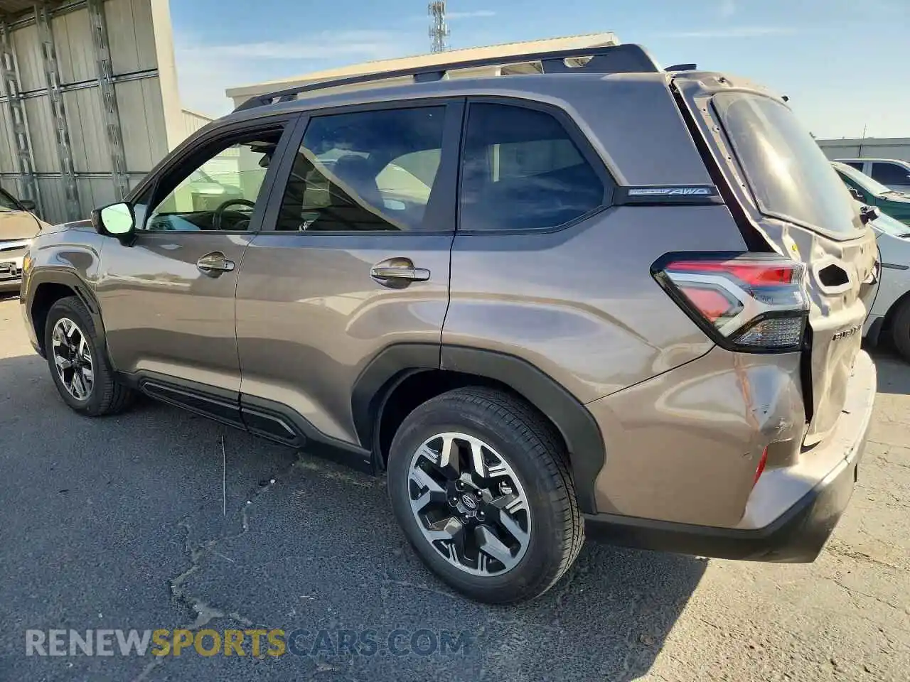 2 fotografías del automóvil dañado JF2SLDDC4SH412309 SUBARU FORESTER 2025