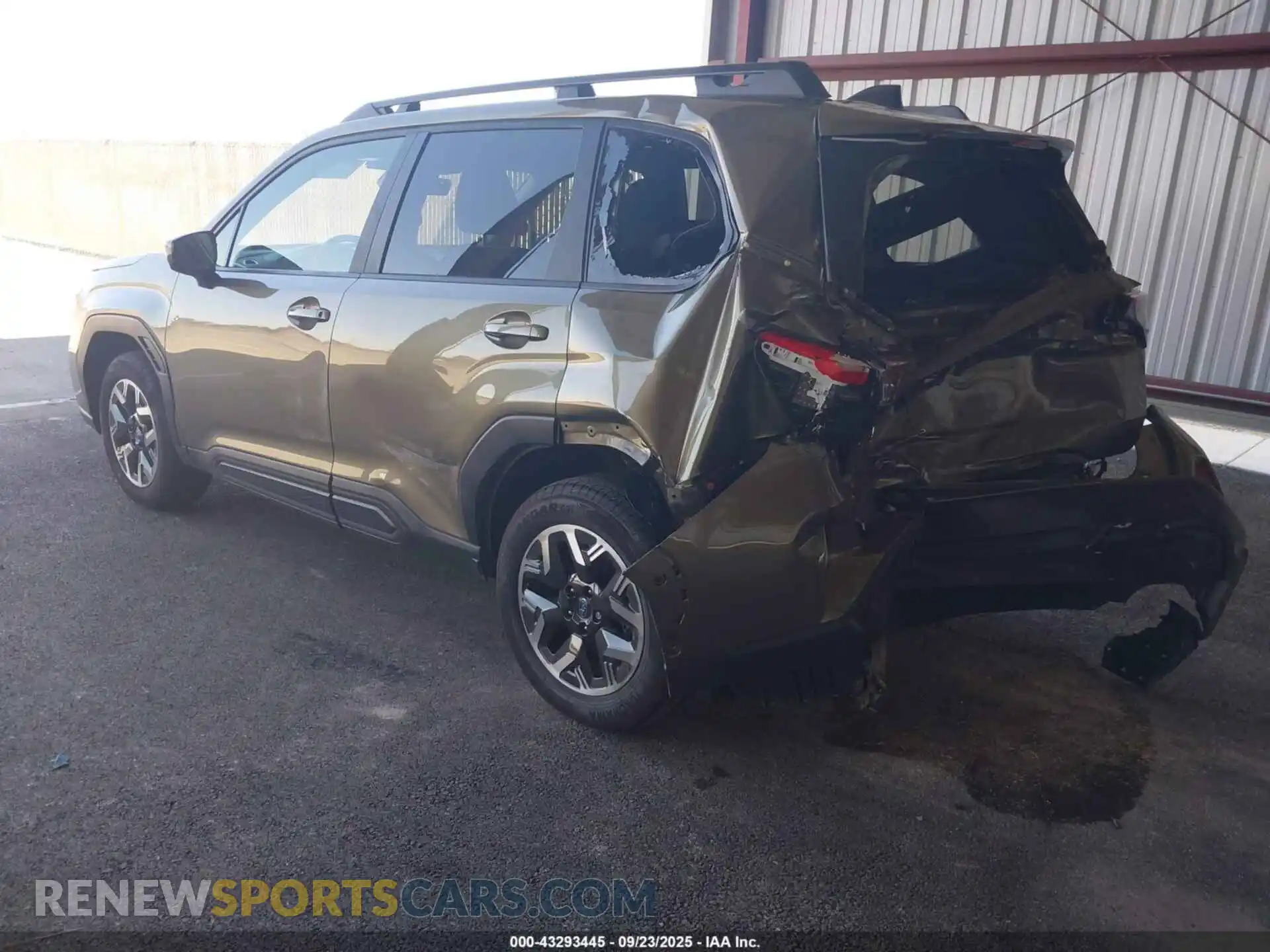 3 Photograph of a damaged car JF2SLDDC5SH517764 SUBARU FORESTER 2025