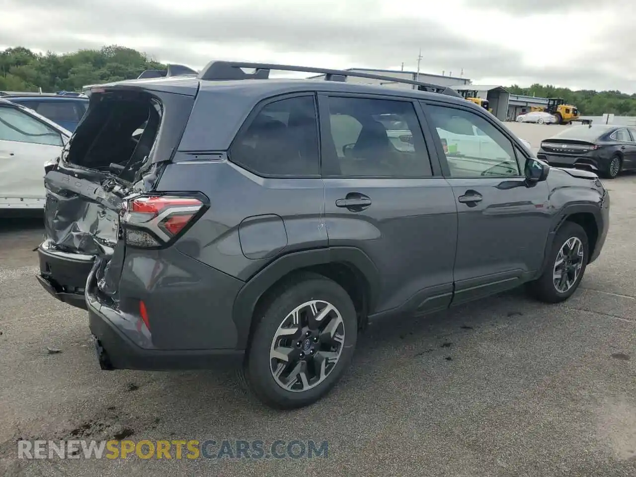 3 Photograph of a damaged car JF2SLDDC5SH564356 SUBARU FORESTER 2025