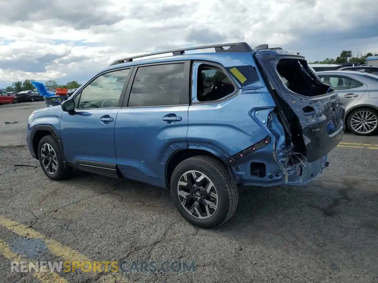 2 Photograph of a damaged car JF2SLDDC6SH467294 SUBARU FORESTER 2025