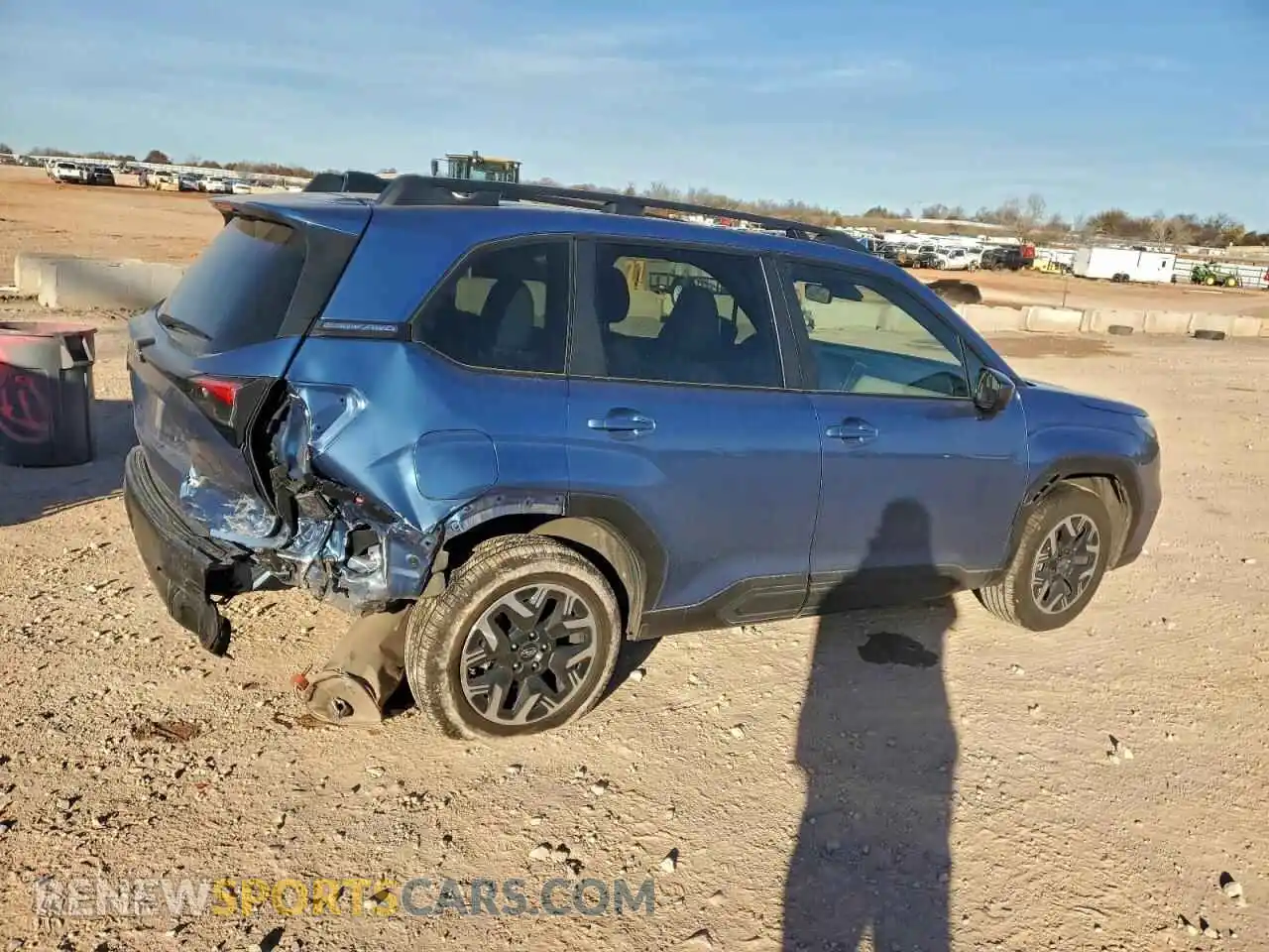 3 Photograph of a damaged car JF2SLDDC7SH485738 SUBARU FORESTER 2025