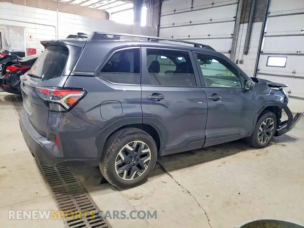 3 Photograph of a damaged car JF2SLDDC8SH461450 SUBARU FORESTER 2025