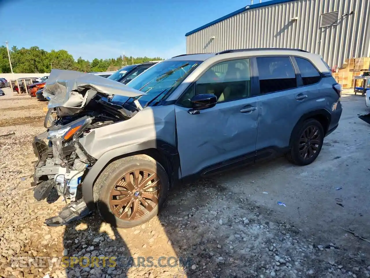 1 Фотография поврежденного автомобиля JF2SLDHC1SH424198 SUBARU FORESTER 2025