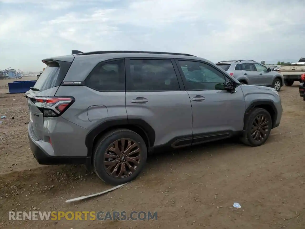 3 Photograph of a damaged car JF2SLDHC5SH547843 SUBARU FORESTER 2025