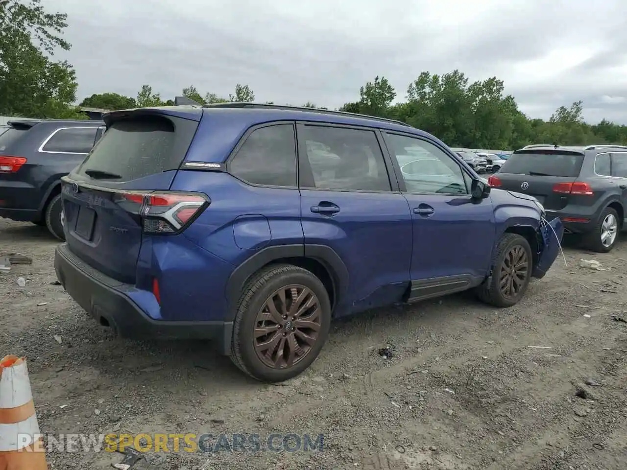 3 Фотография поврежденного автомобиля JF2SLDHC7SH489864 SUBARU FORESTER 2025