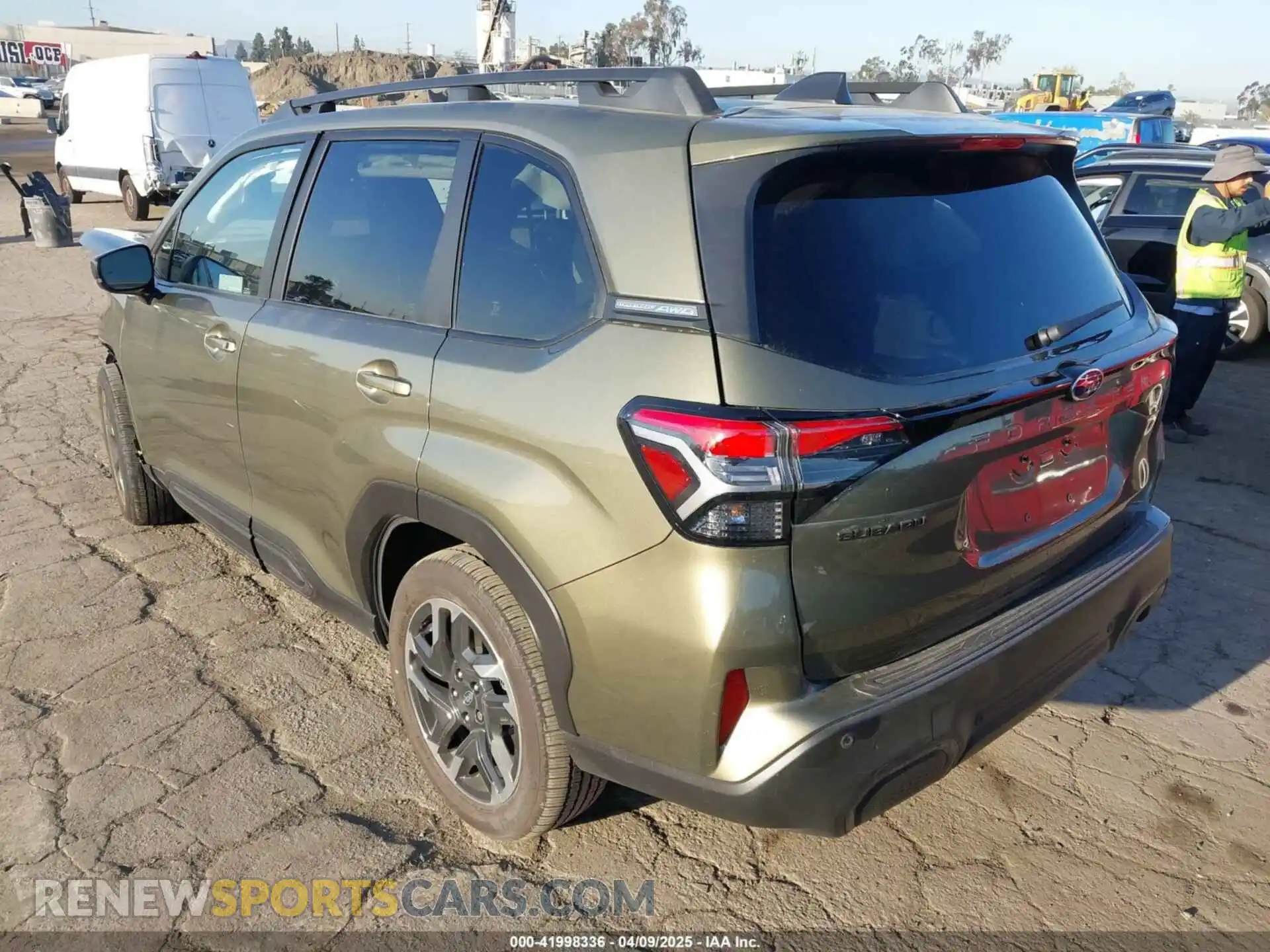 3 fotografías del automóvil dañado JF2SLDRC1SH503014 SUBARU FORESTER 2025