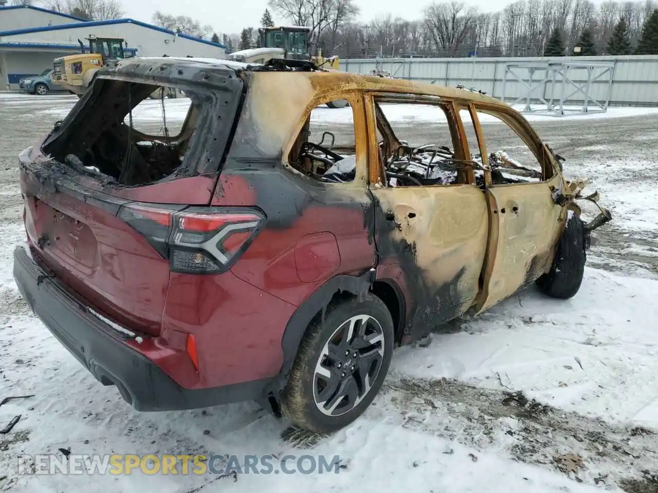 3 Photograph of a damaged car JF2SLDRC5SH470390 SUBARU FORESTER 2025
