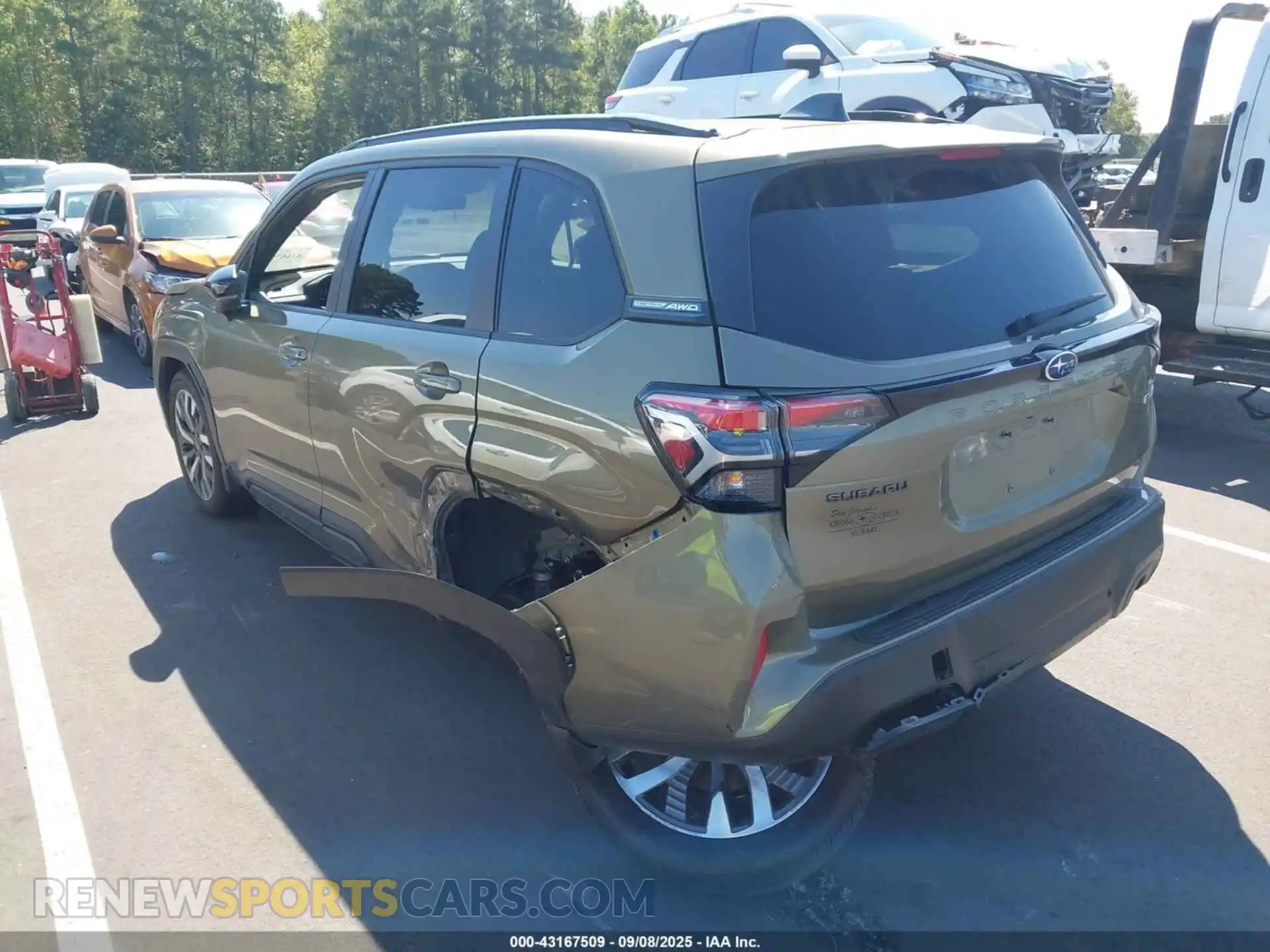 3 Photograph of a damaged car JF2SLDTC2SH490105 SUBARU FORESTER 2025