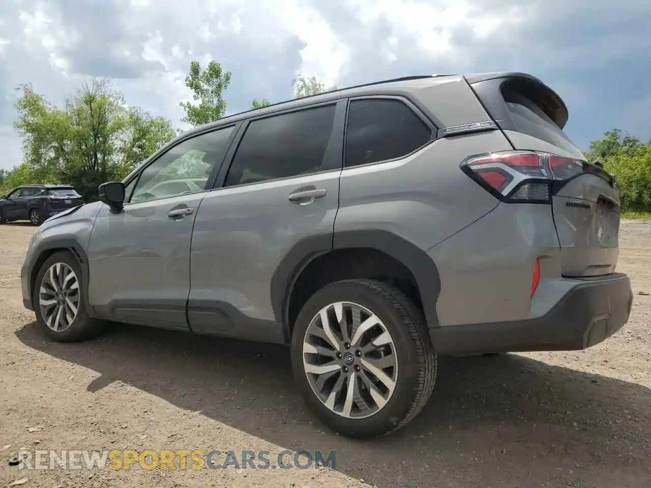 2 fotografías del automóvil dañado JF2SLDTC4SH472950 SUBARU FORESTER 2025