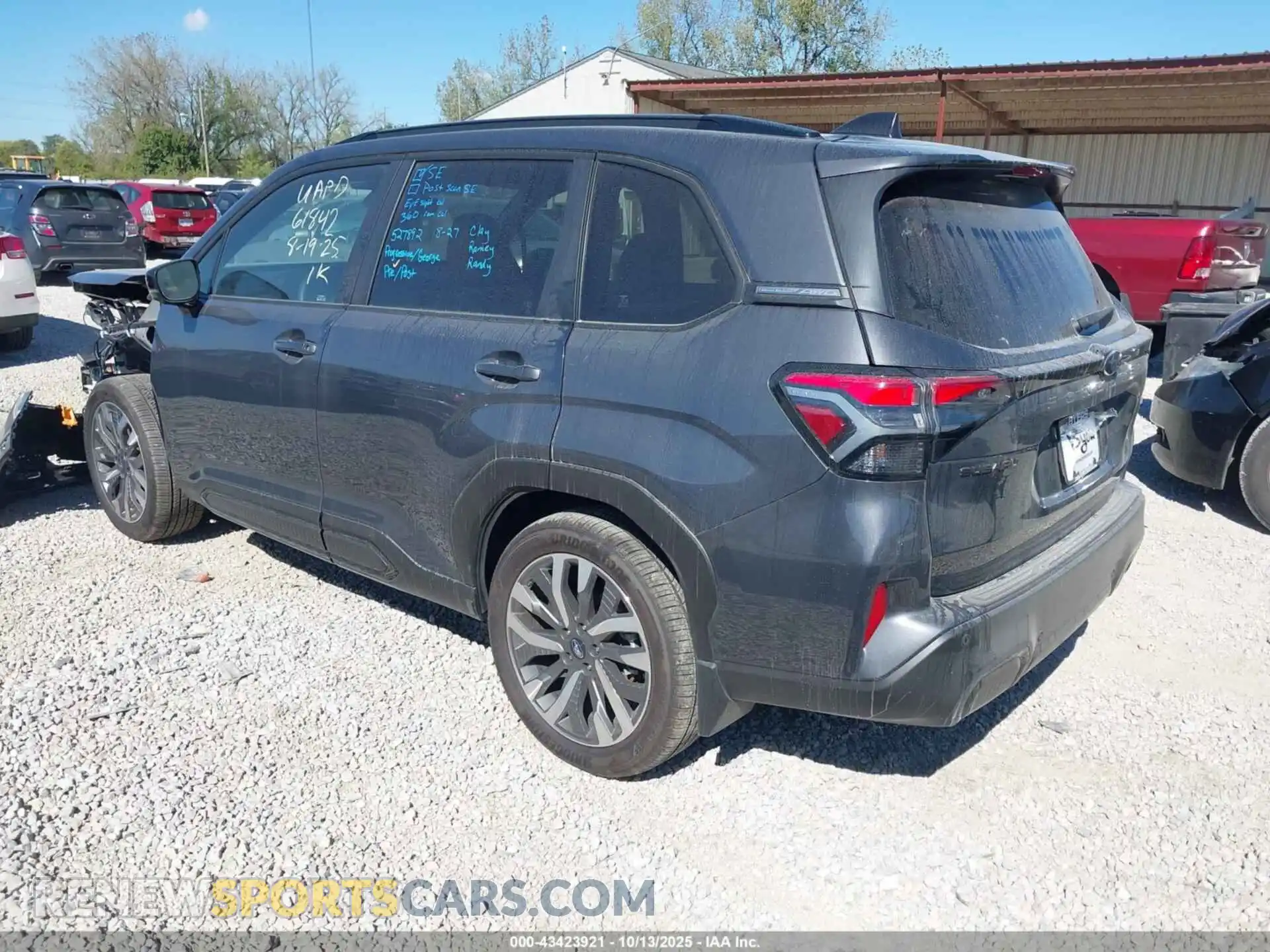 3 Фотография поврежденного автомобиля JF2SLDTC6SH494884 SUBARU FORESTER 2025